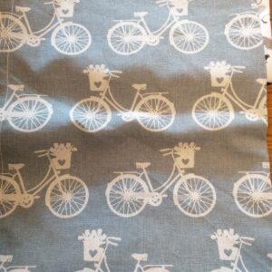 Handtuch Fahrrad blauer Untergrund